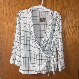 NWT Lush - black and white wrap blouse